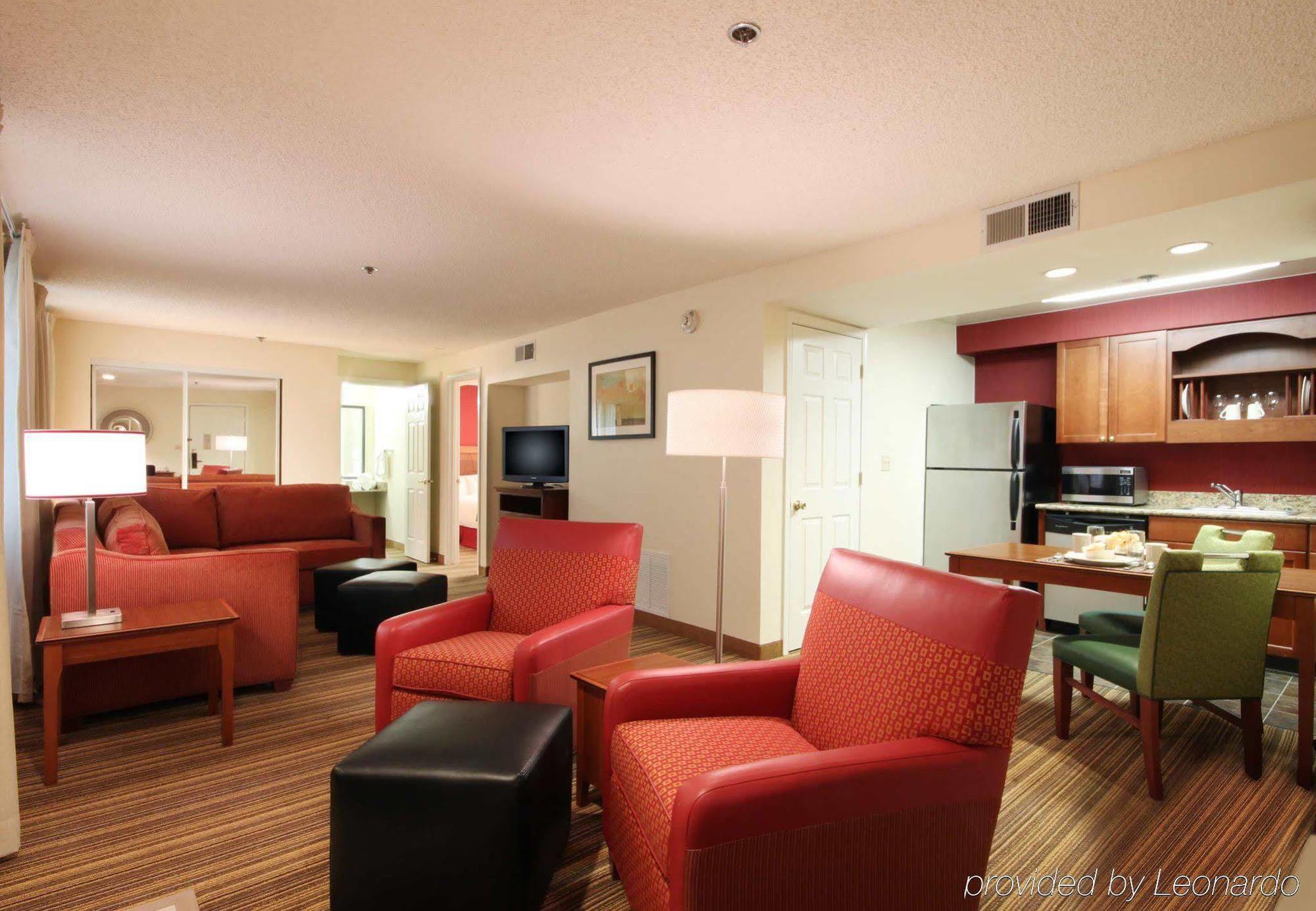 By Marriott Downtown/convention Center Hotel