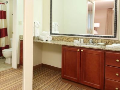 By Marriott Downtown/convention Center 3*
