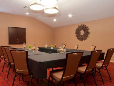 By Marriott Downtown/convention Center Hotel 3*
