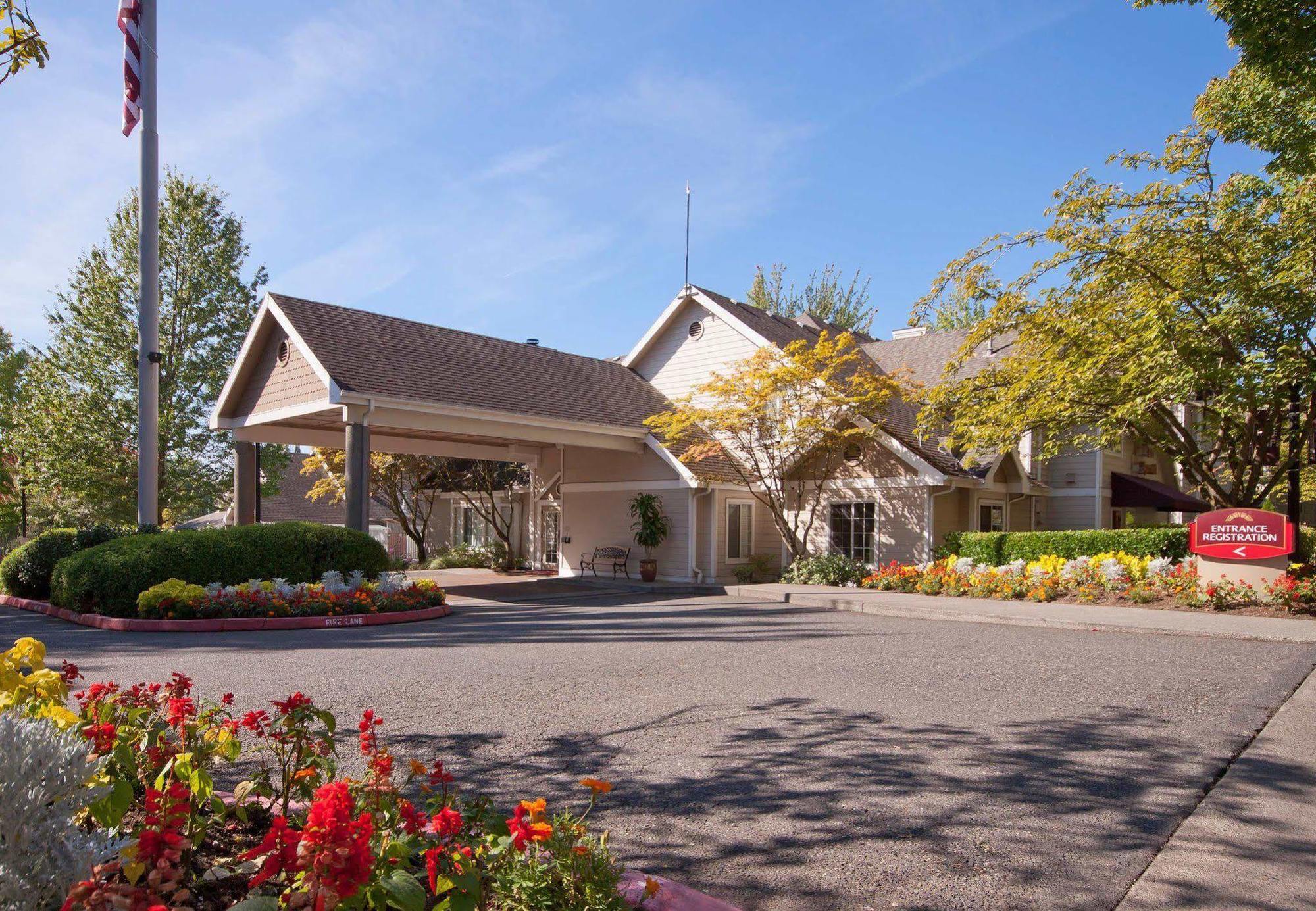 By Marriott Downtown/convention Center 3* Portland